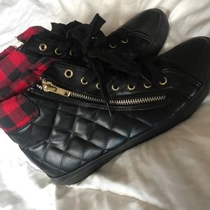 Red&Black plaid booties